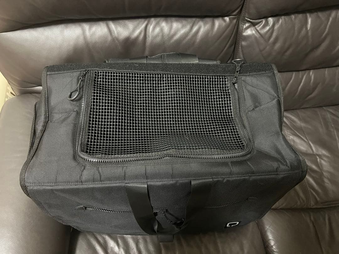 ペット用キャリーリュック 【美品】マンダリンブラザーズ×クチタプ