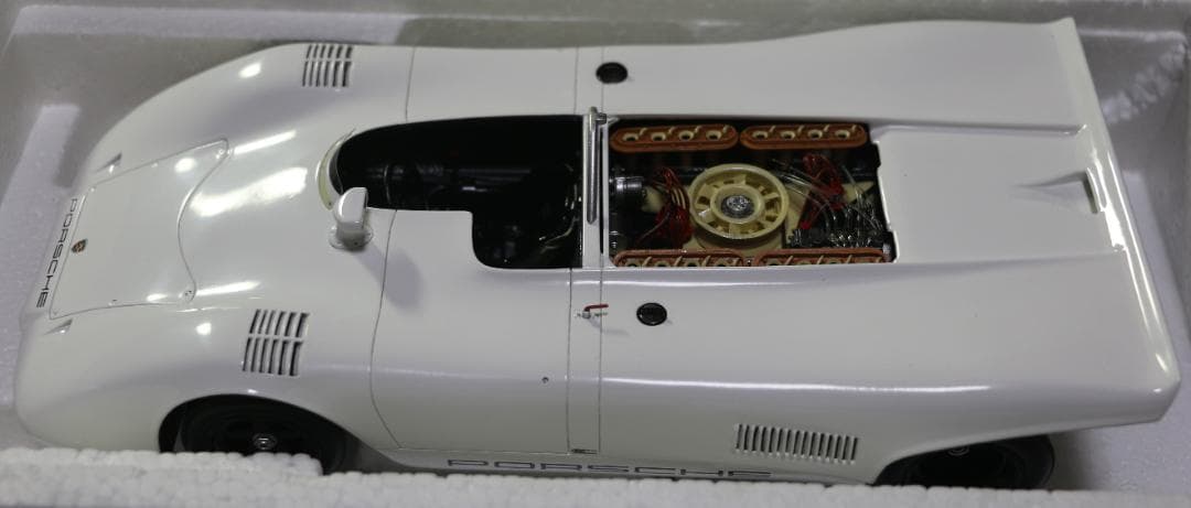 ＴＳＭモデル製 　ポルシェ９１７PA スパイダーモデル　1/18 　中古品