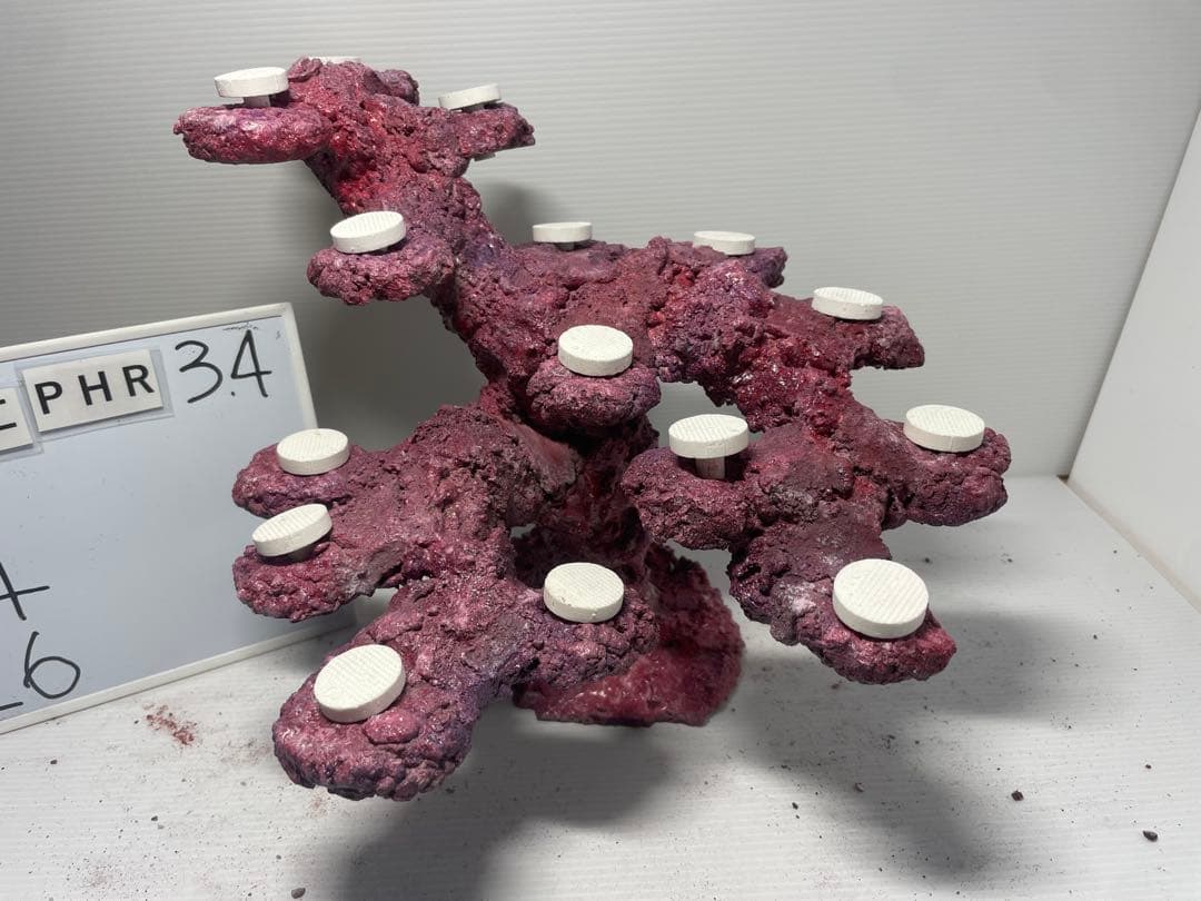 【送料無料】人工ライブロック　PHR34／15穴加工　アク抜き済み安心塗料使用