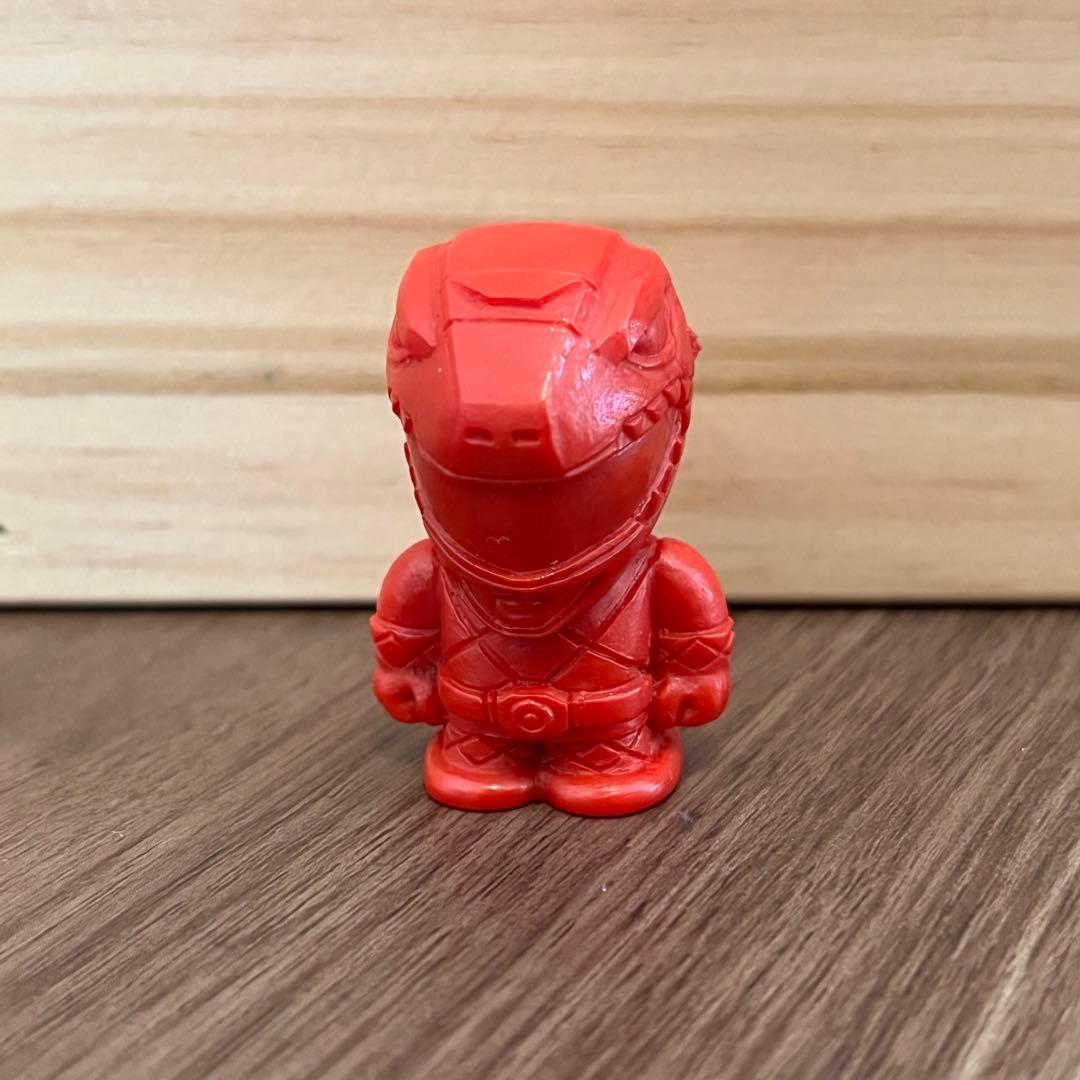 戦隊ヒーロー ジュウレンジャー　消しゴム　フィギュア