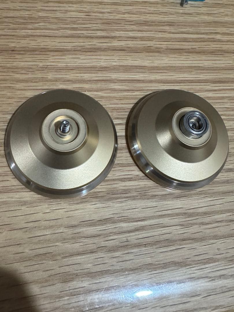 SU 01 ヨーヨー　SOMETHING x UNPRLD ゴールド