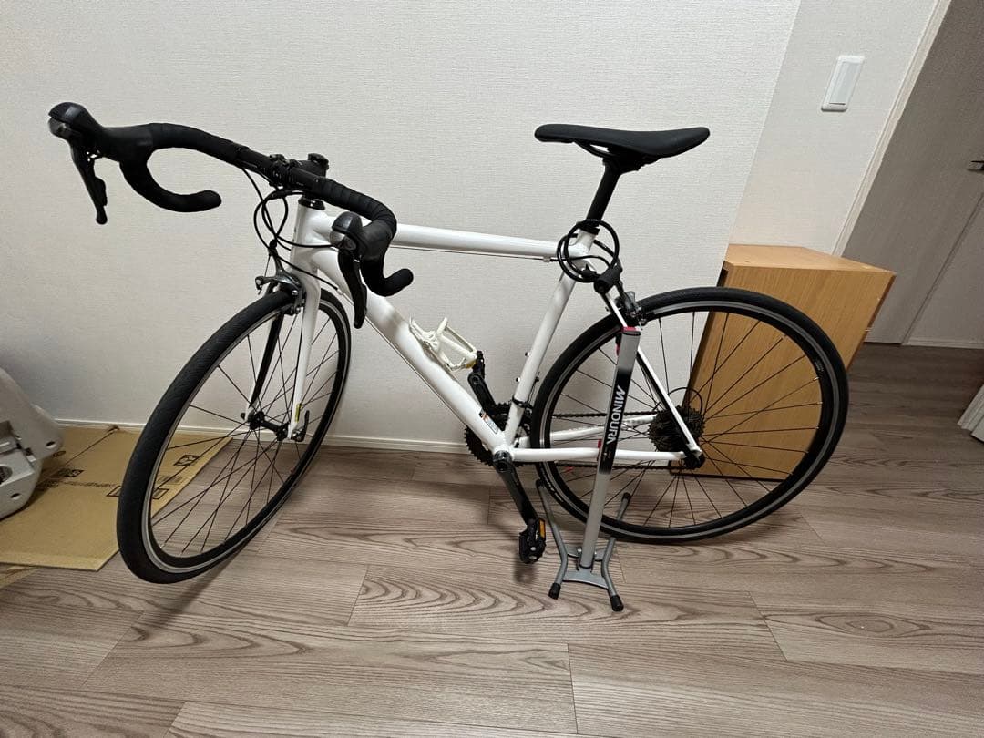 Cannondale ロードバイク ホワイト 700C