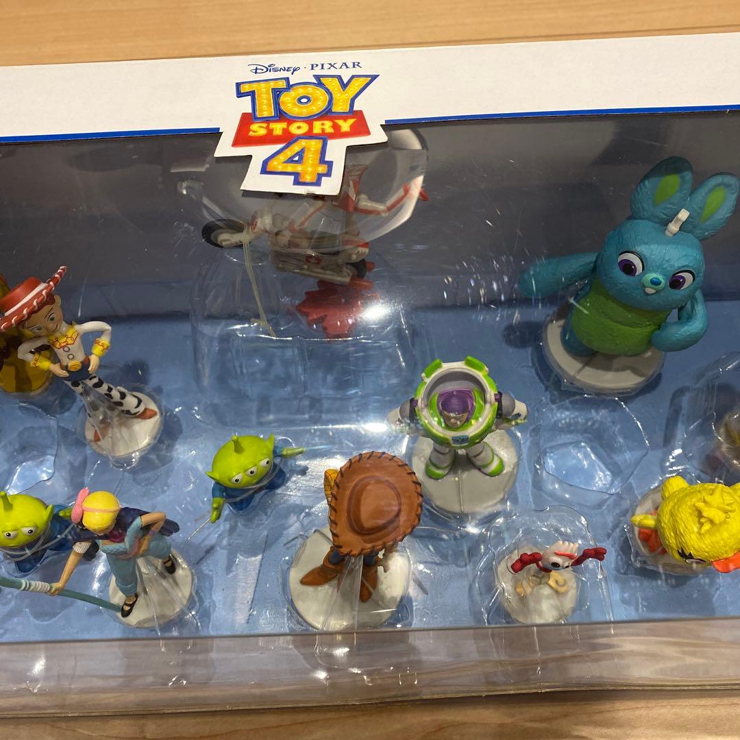 トイストーリー4 レアメガフィギュアセット