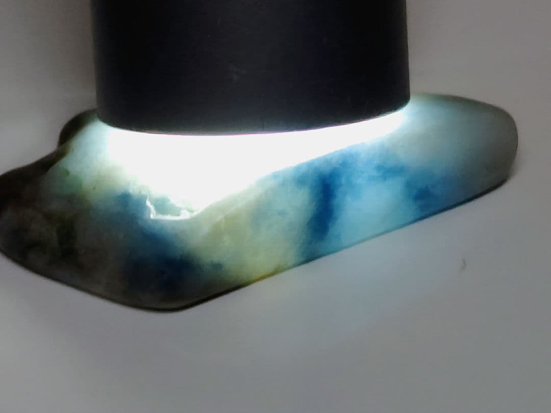 コン沢 6g 翡翠 ヒスイ 原石 鑑賞石 自然石 誕生石 鉱物 鉱石 水石