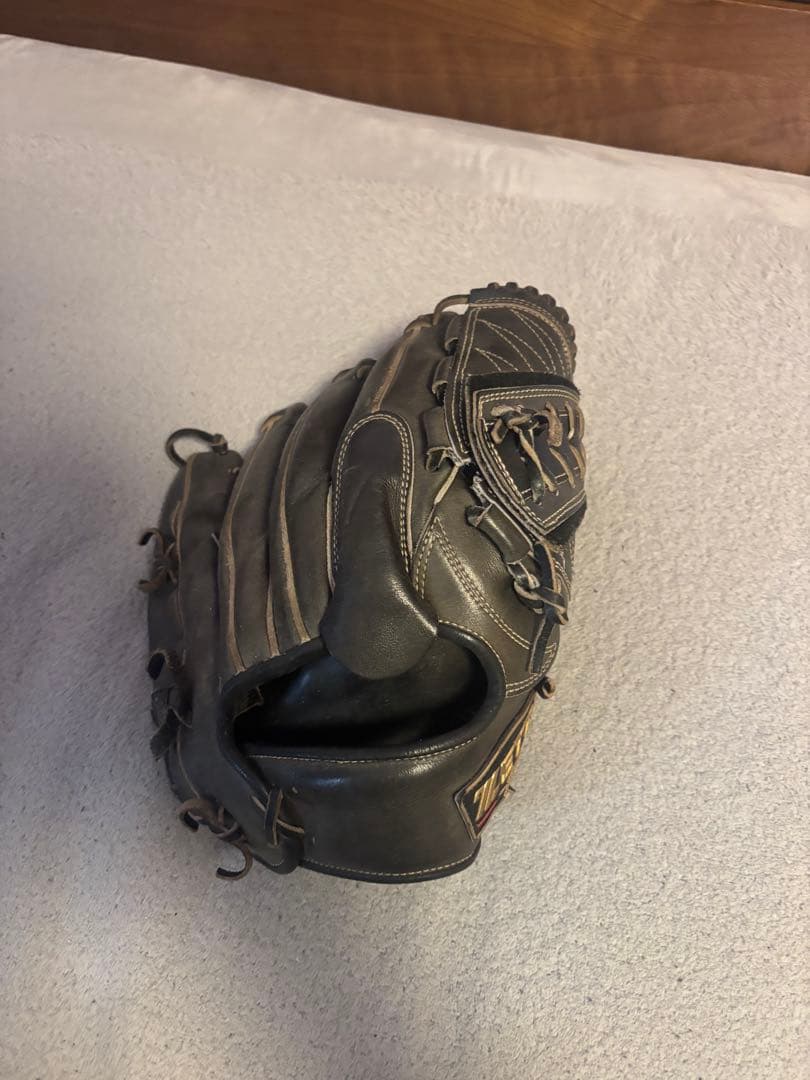 ZETT 硬式グローブ ダークブラウン