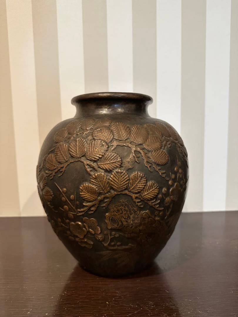 銅製　焼物　縁起物　松竹梅　花瓶　花器　壺　工芸品　置物