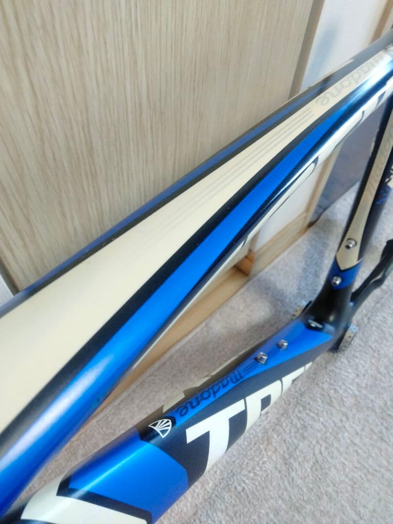 トレックMadone 5.9フルカーボン　2011