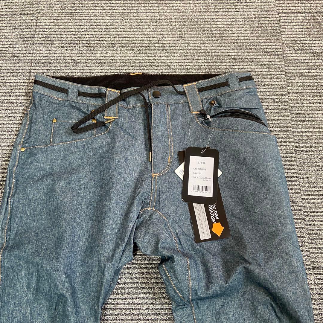 新品・未使用⭐️WACON ワコン　スノボウェア　スキーウェア　上下セット　M