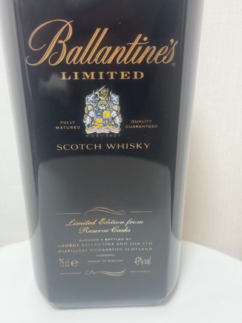 バランタイン Ballantine’s リミテッド スコッチウイスキー