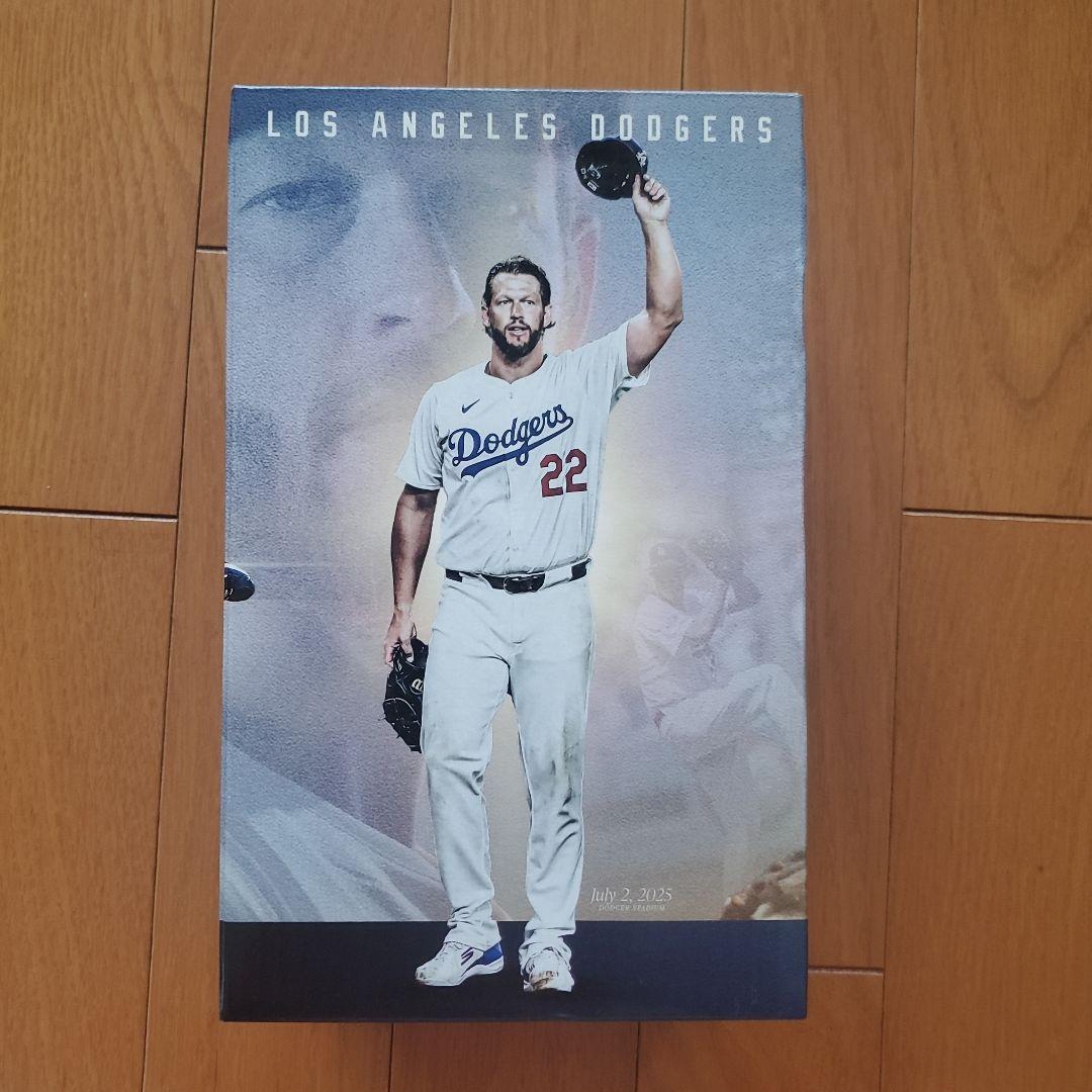 ドジャース クレイトン・カーショウ 3000奪三振記念ボブルヘッド人形。