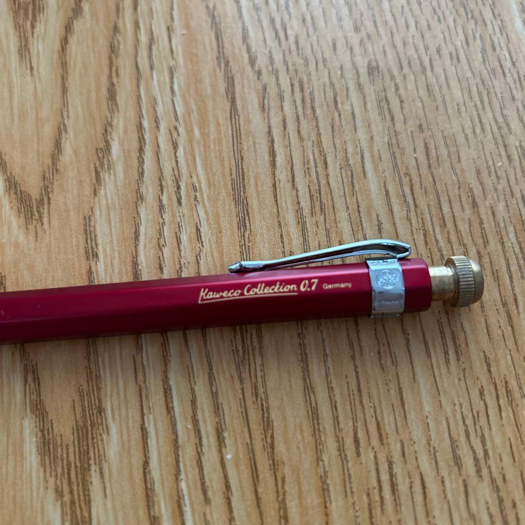 カヴェコスペシャルレッド0.7mm