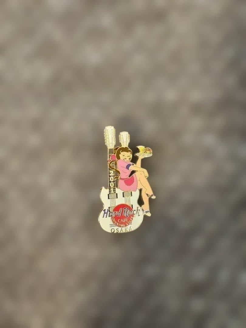 【超希少】ハードロックカフェ大阪 オープニングスタッフピン3点セット【非売品】
