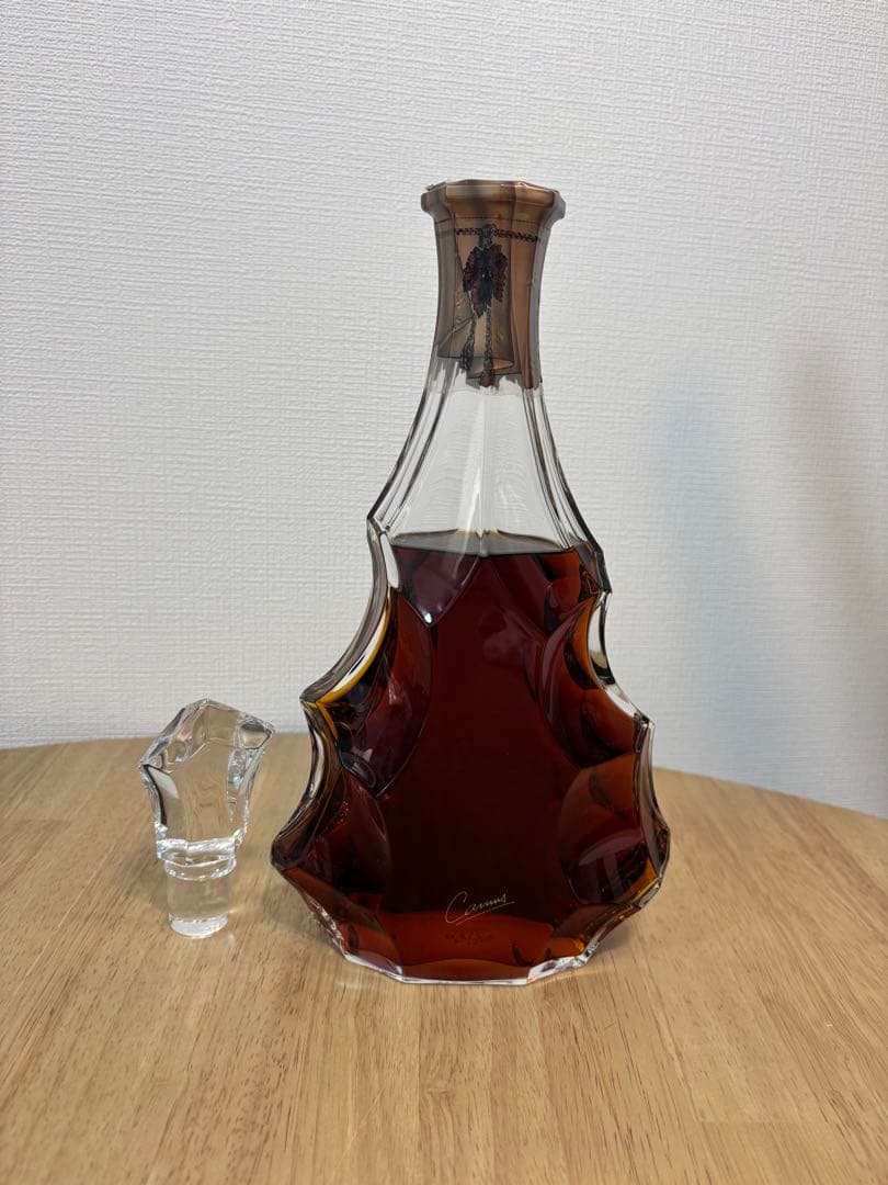 CAMUS コニャック ボトル クリスタル栓付き
