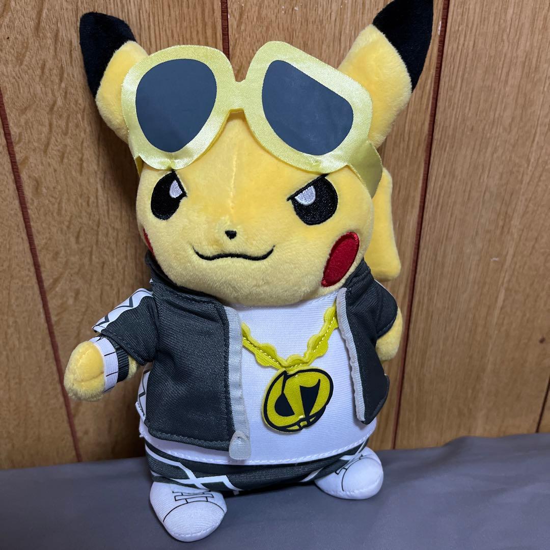 ポケットモンスター　ボスごっこ　グズマ　ピカチュウ　ぬいぐるみ　ポケモンセンター