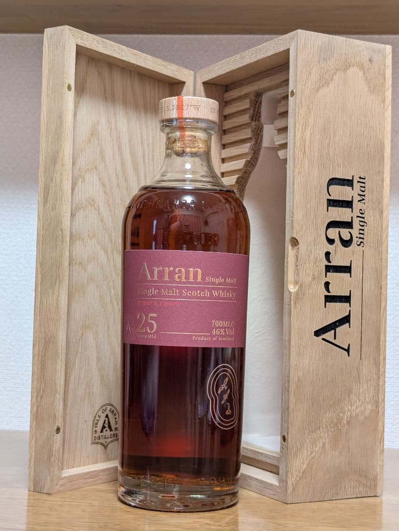 Arran 25年 シングルモルトスコッチウイスキー 700ml