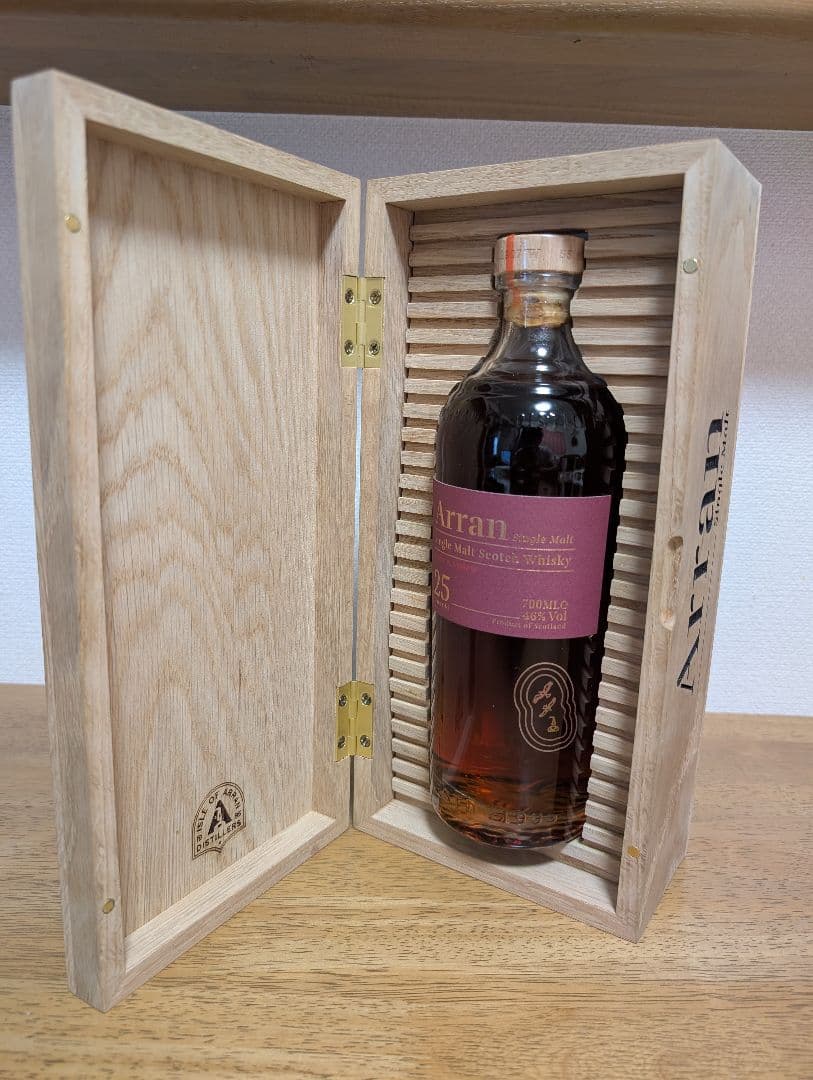 Arran 25年 シングルモルトスコッチウイスキー 700ml