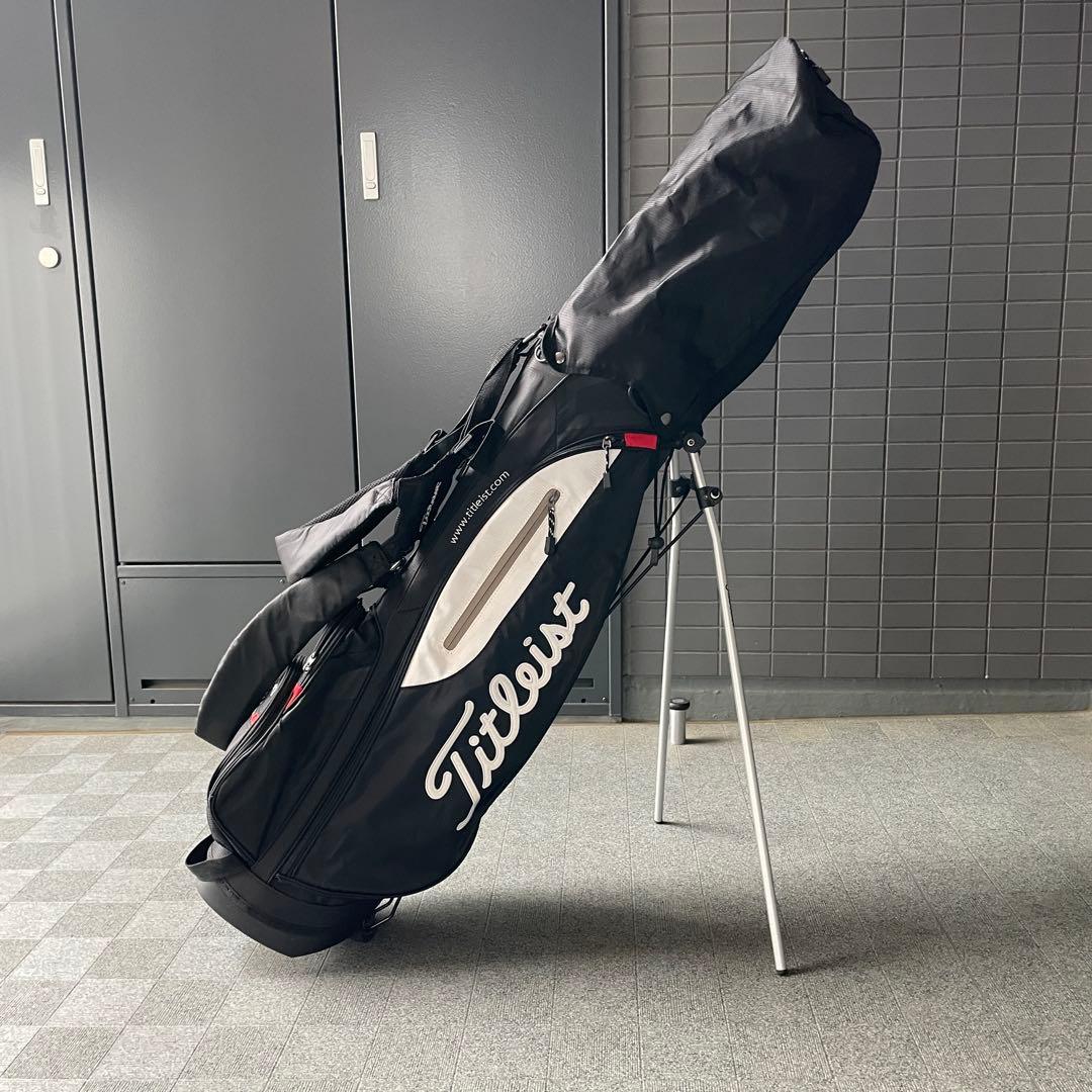 タイトリスト Titleistキャディバッグ 軽量 スタンド