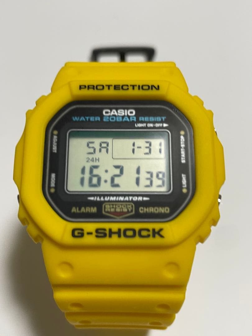 美品　G-SHOCK DW-5600REC イエロー