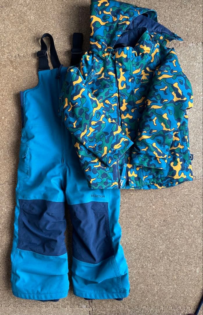 バートン　キッズ　スノージャケット&ビブパンツ　110-120 上下