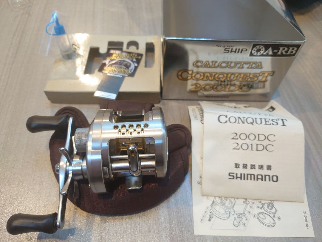 リール SHIMANO CALCUTTA CONQUEST 200DC