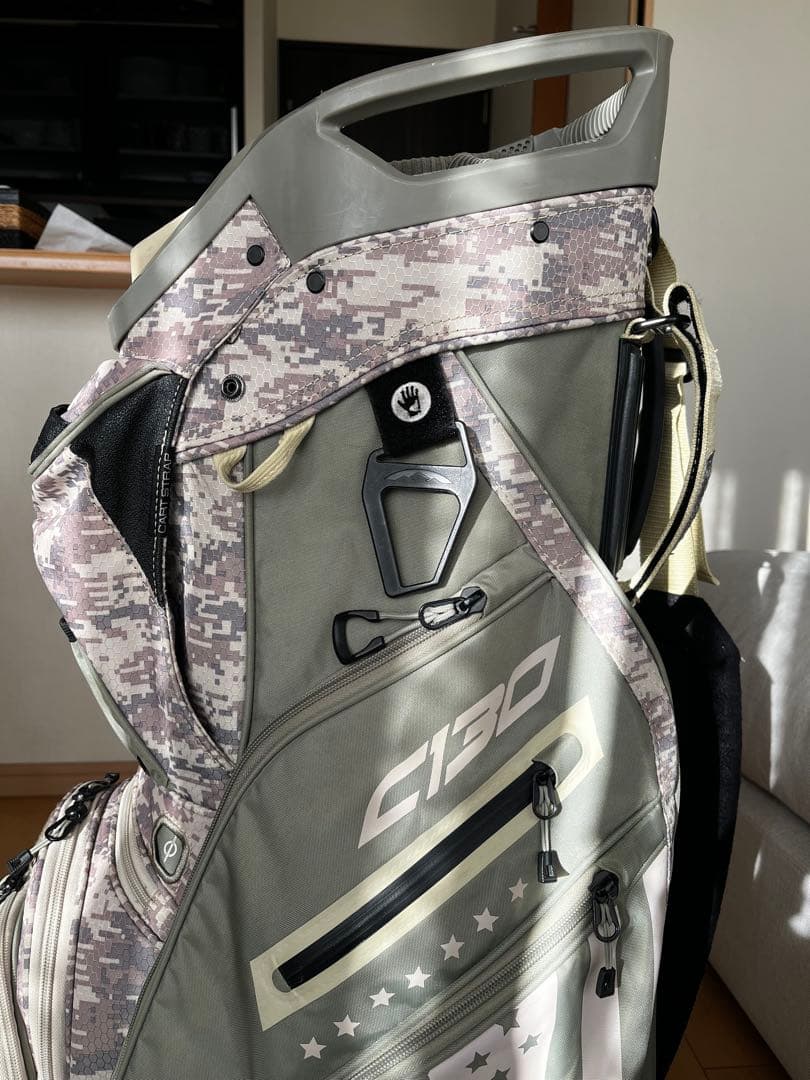 美品希少SUN MOUNTAIN C130 14分割　キャディバッグ カモフラ柄