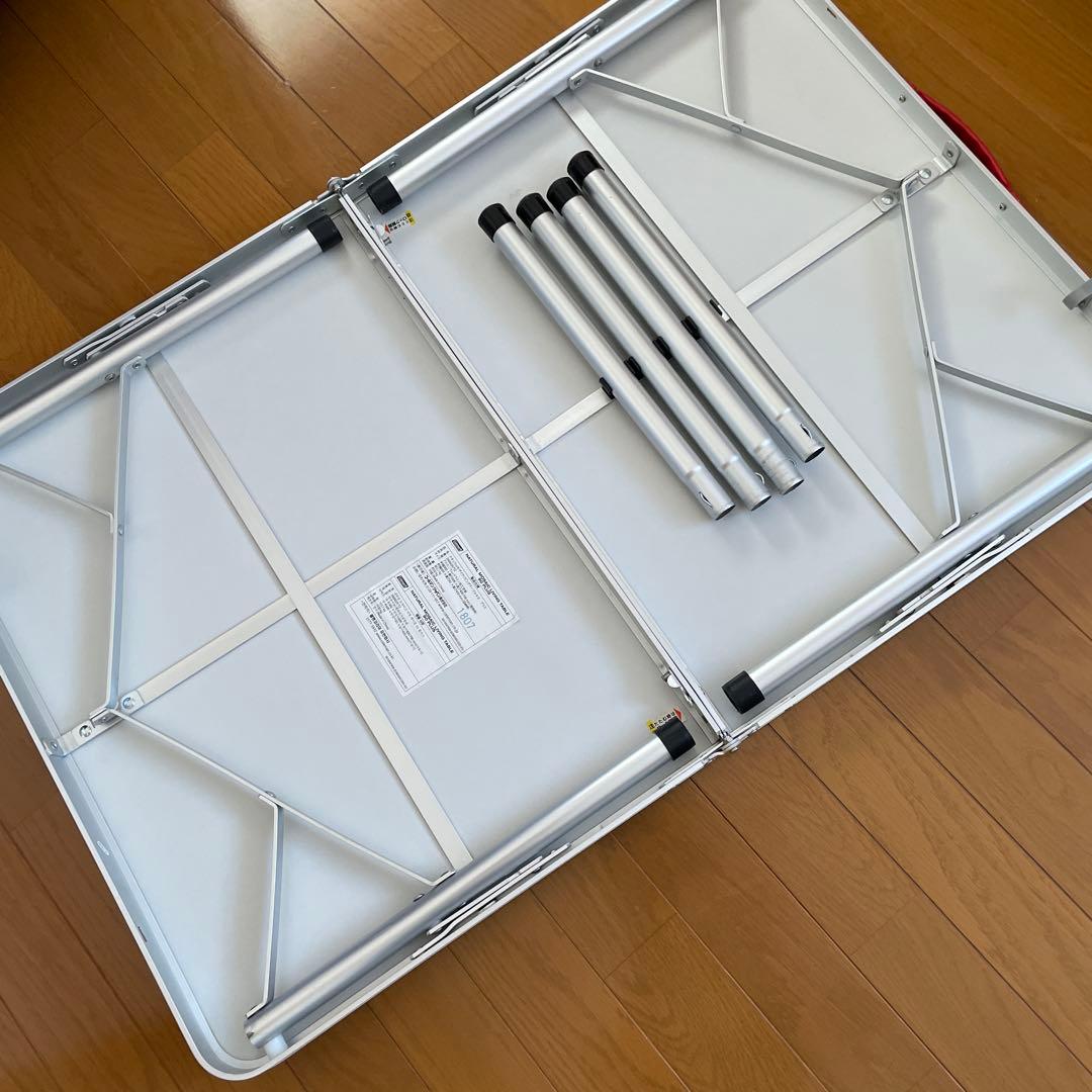 コールマン　テーブル