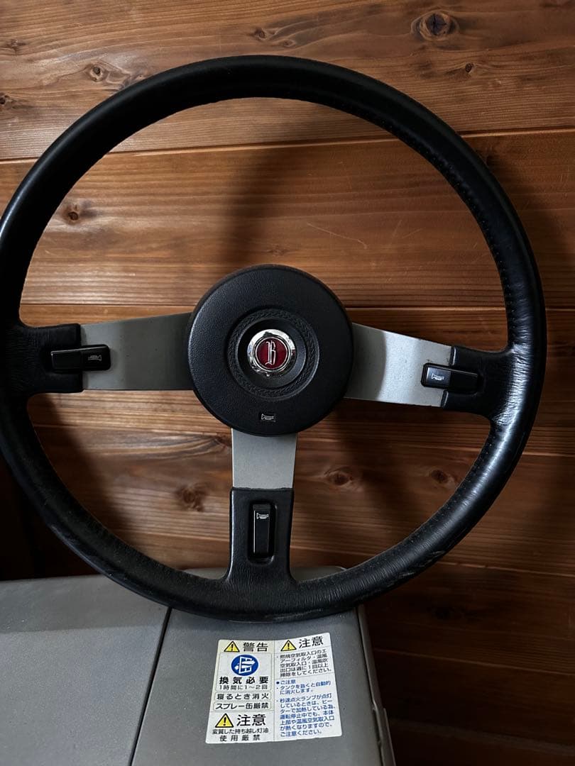 エ*ン様 ブルーバード810sss ステアリング