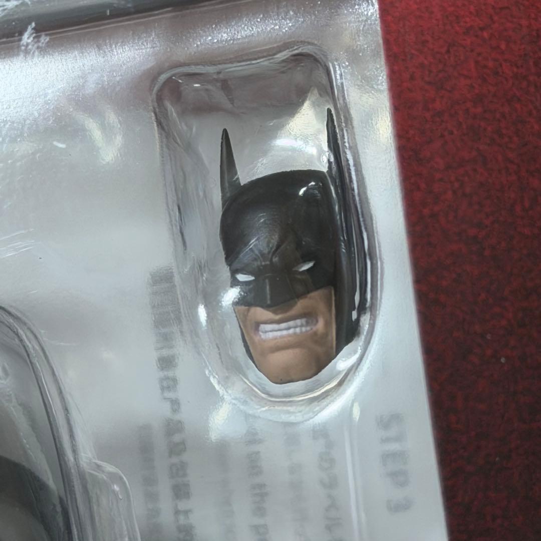 MAFEX マフェックス KNIGHT CRUSADER BATMAN 限定版