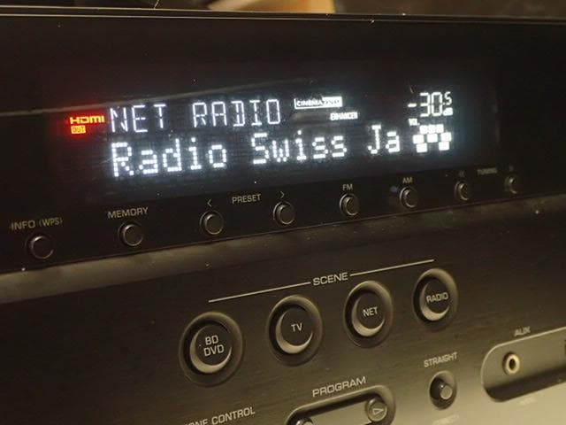 YAMAHA　AVアンプ　RX-V585　付属完備・超美品・快調・快音です