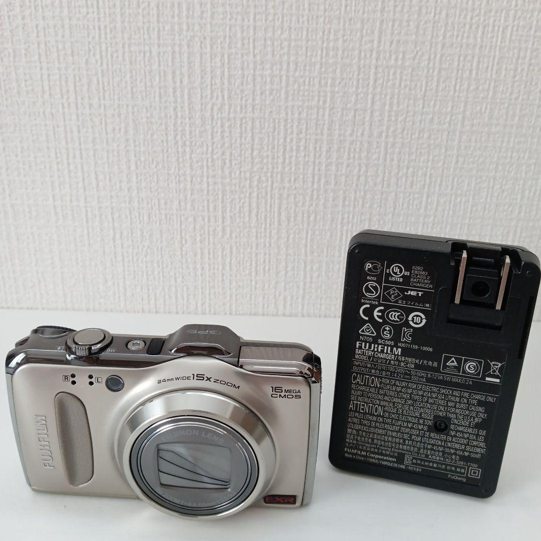 FUJIFILM FinePix F550EXR デジタルカメラ