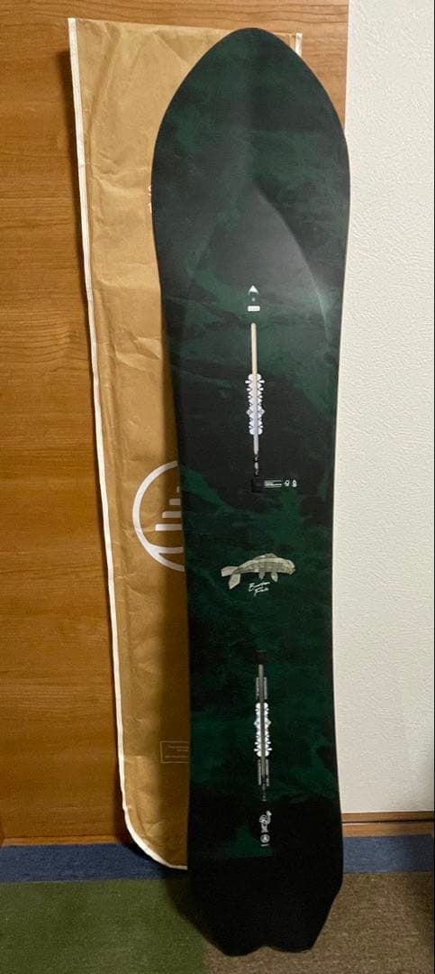 バートン　フィッシュ 3D 161 パウダーボード family tree