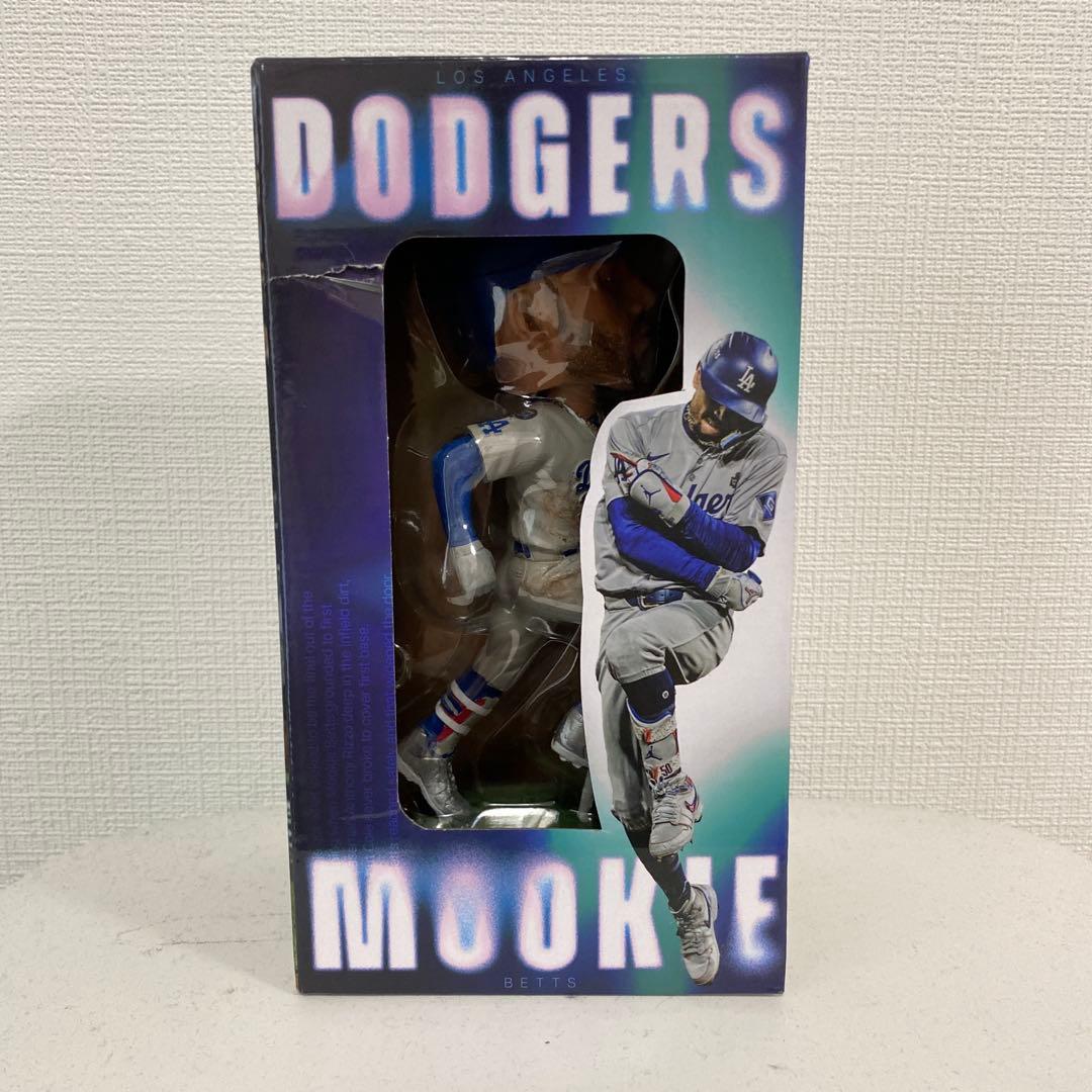 K*）様 2025 入場者限定　ロサンゼルス・ドジャース ムーキー・ベッツ バブ