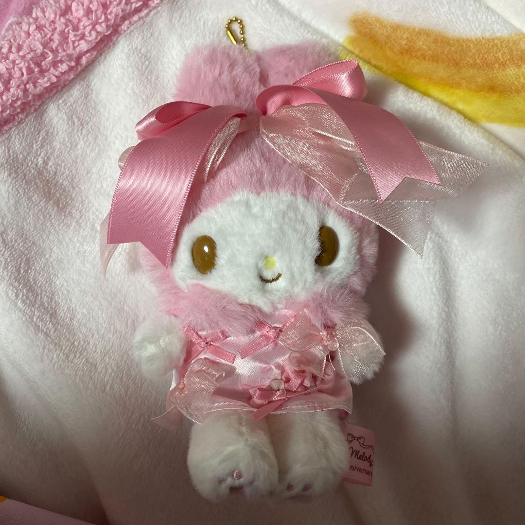 マイメロ　50周年　リボン姫シリーズ　マスコットホルダー