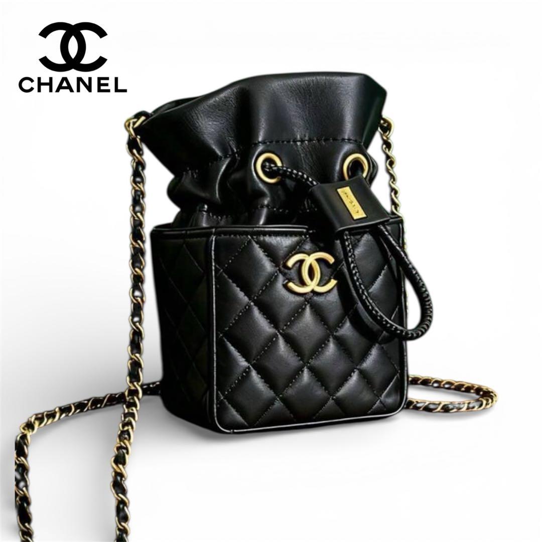 新品CHANELブラックキルティングチェーンショルダーミニバッグ ミニマトラッセ