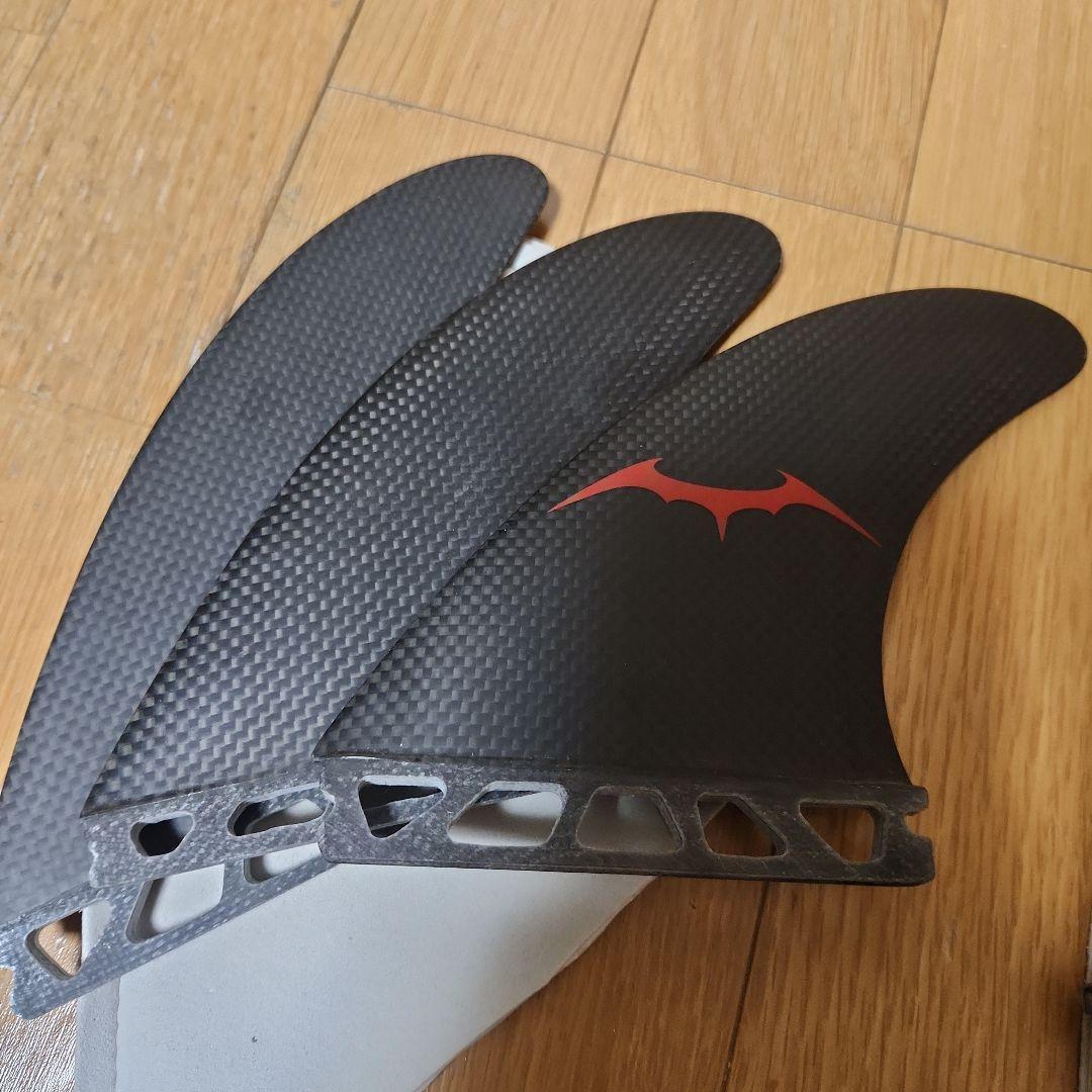 カーボンフィン　 トライ、クワッドフィンセット TERROR激安に！