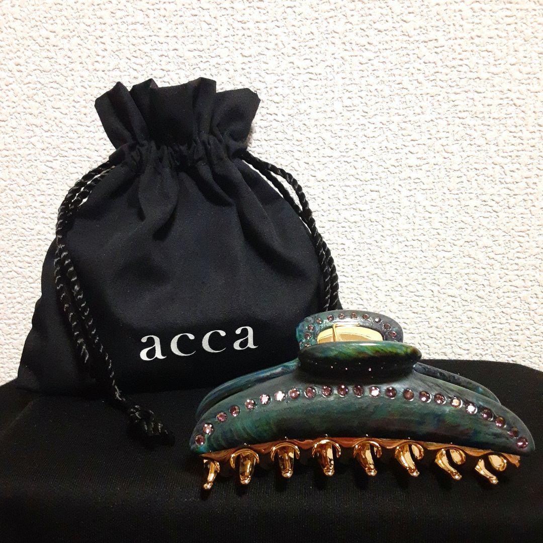 acca グリーン ヘアクリップ ストーン付き