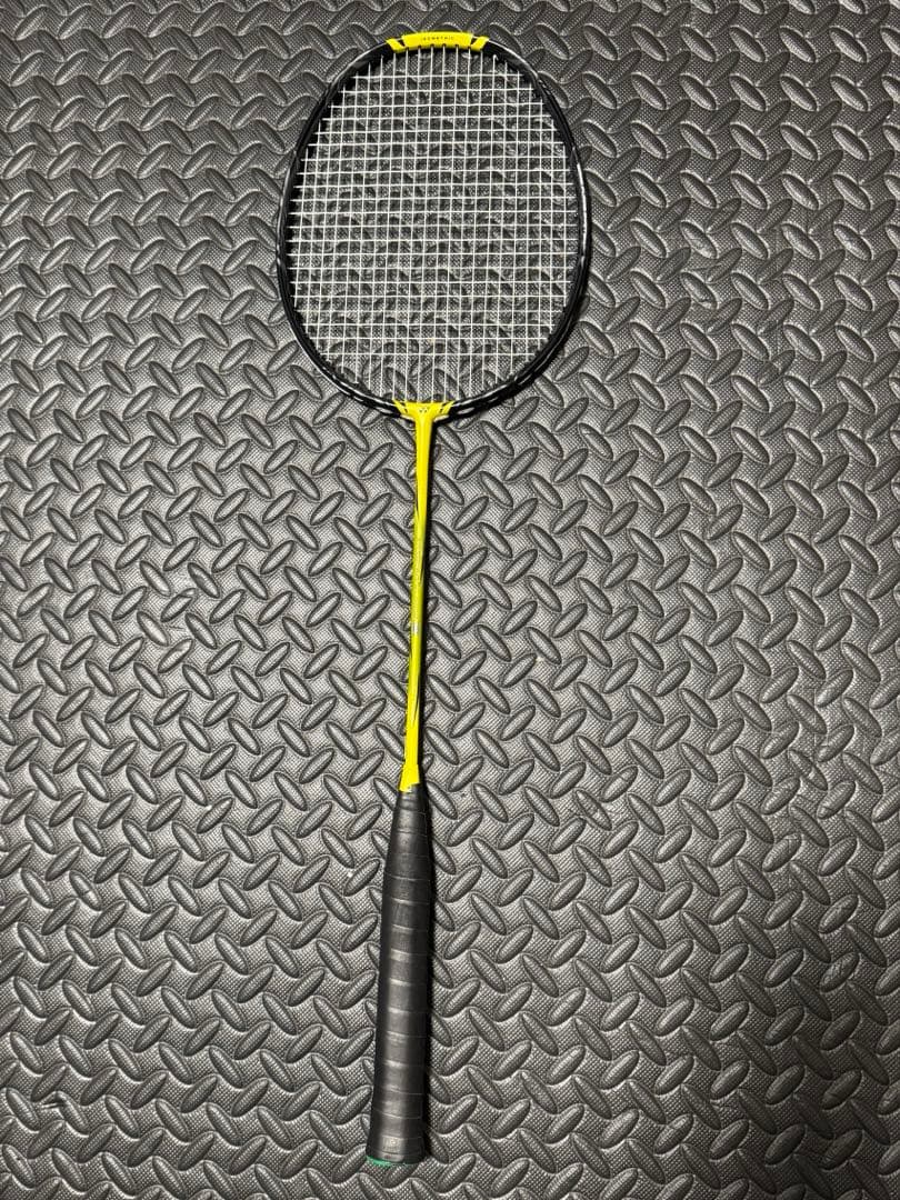 【美品】YONEX ナノフレア1000Z NANOFLARE 4U5