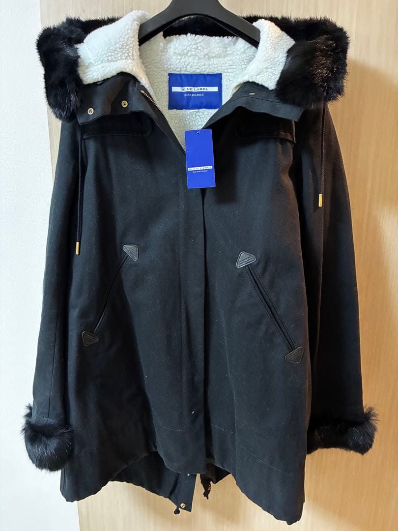 バーバリー　BLUE LABEL フード付きモッズコート　週末のみ値下げ中！