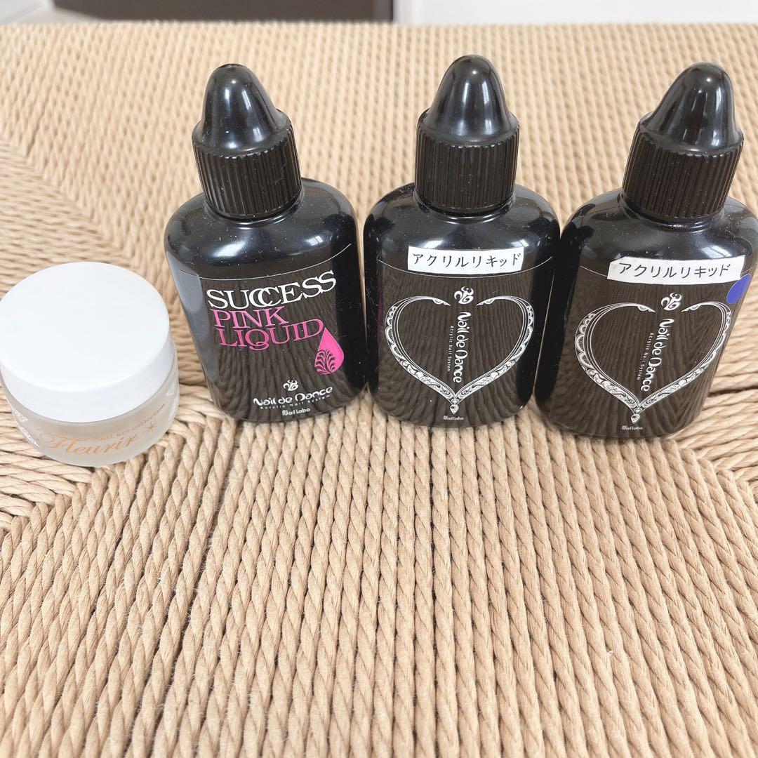 ネイル用品　ジェルネイル　開業　まとめ売り　大量　転売可　新品　中古　プリジェル