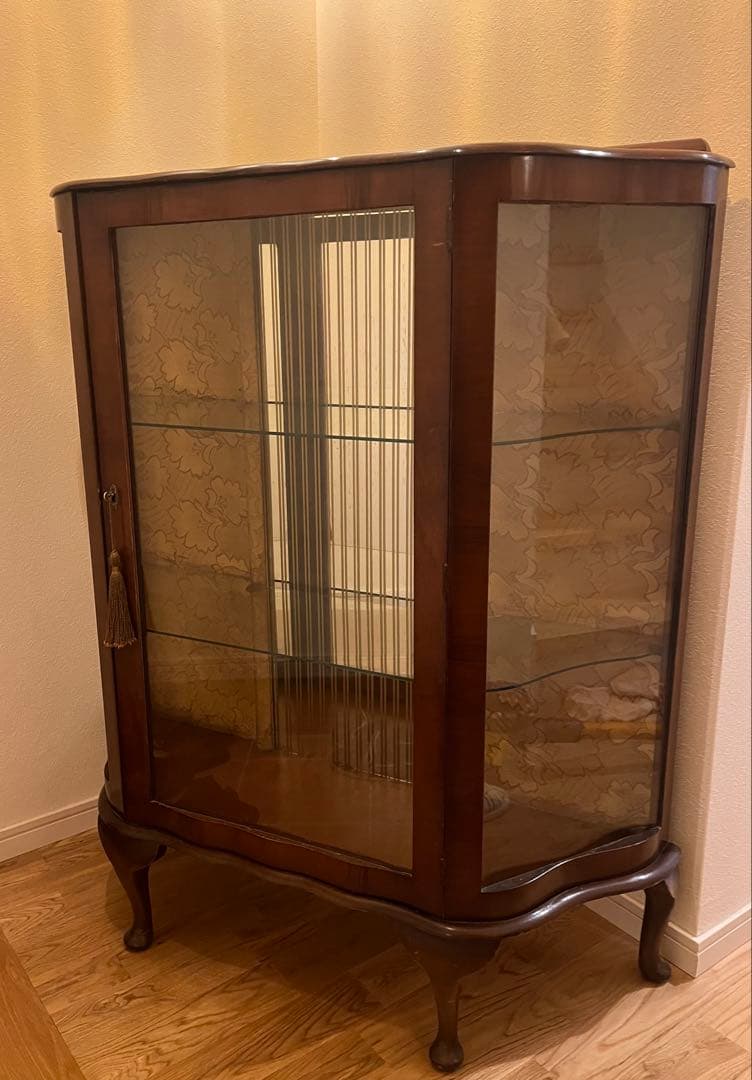 イギリスアンティーク　キャビネット　アンティーク家具　 飾り棚　英国家具・送料込