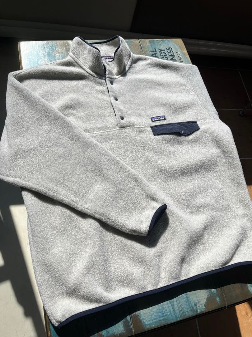 バタゴニア大人気モデル「シンチラ・オートミールスナップT」