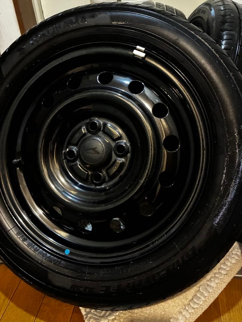 ダイハツ純正タフトYokohama 15インチ タイヤ・ホイールセット
