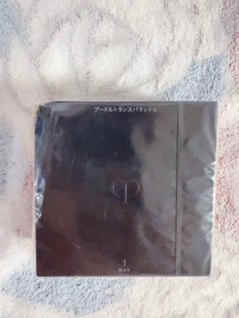 新品未使用品　クレ・ド・ポー ボーテ プードルトランスパラント 本体 26g