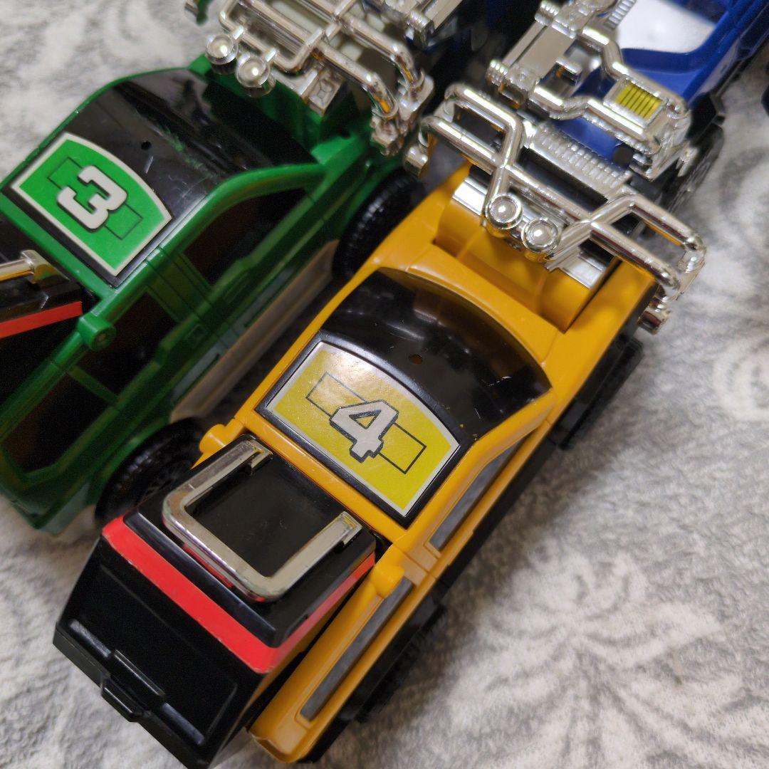 RVロボ　激走戦隊　カーレンジャー　ロボ　ロボット　アールブイ　ブンブンジャー