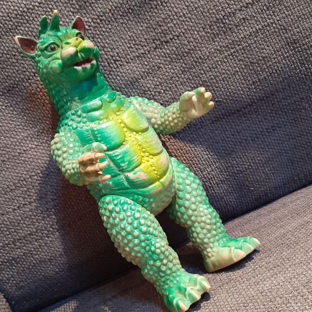 ナ*オ様 ☆オークション昭和レトロソフビ　ガバラ　GODZILLA　ゴジラ　ミニ