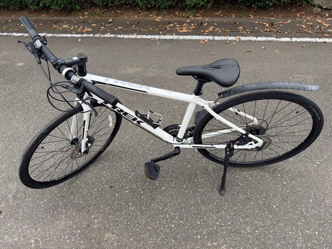 ミ*2様 TREK FX3 ホワイト