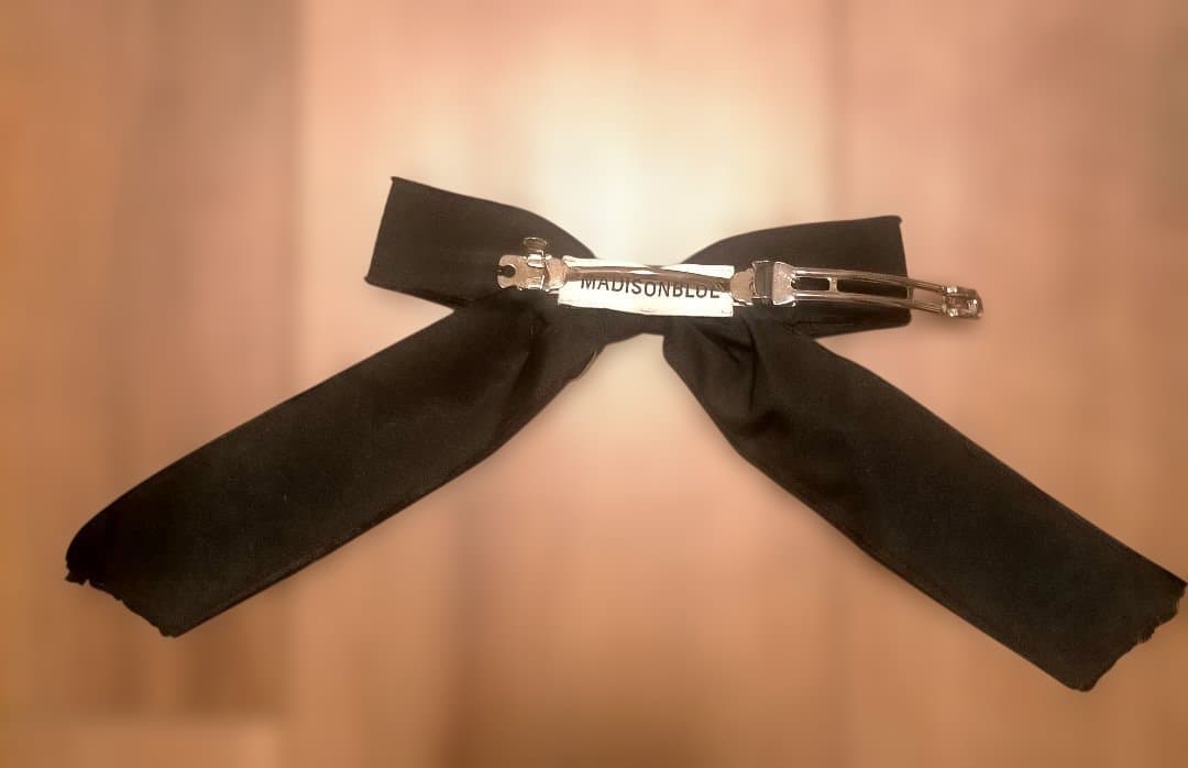 マディソンブルー　MADISON BLUE ヘアバレッタ　ヘアアクセサリー