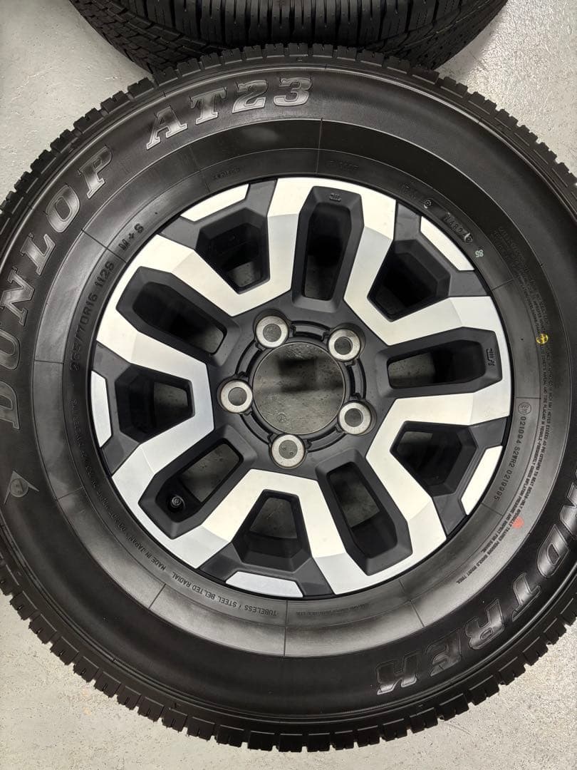 再再販 ランドクルーザー70 新車外し 純正タイヤ・ホイール4本セット