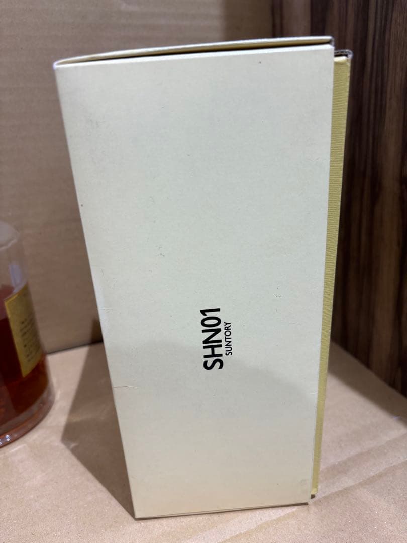 古酒 サントリー 響 金キャップ 裏ゴールドラベル