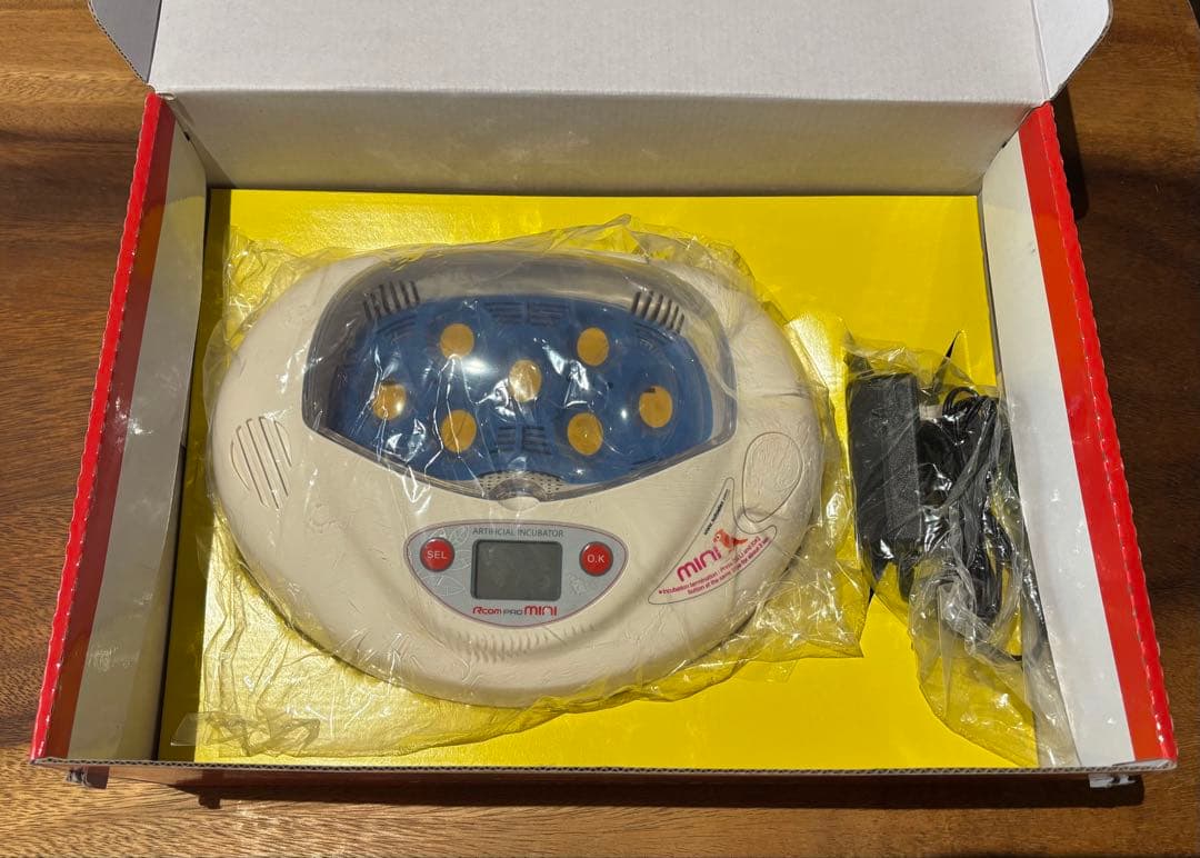 Rcom Mini リトルママ　孵卵器